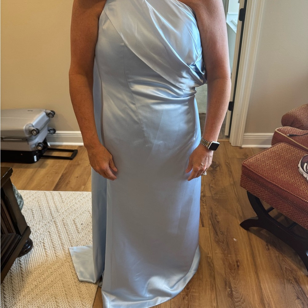 Cream One Shoulder Sleeveless Gown
